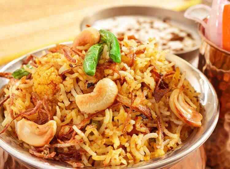  Hotel Yash Pure Veg